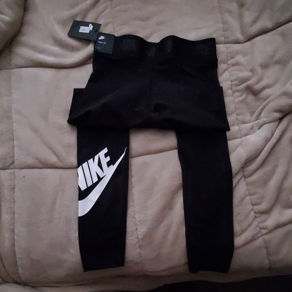 Nike leggings